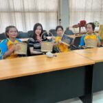 09-05-68 รับใบประกาศสานตะกร้า 16