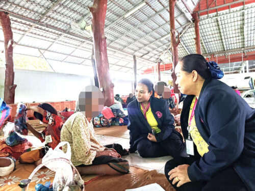 พก. โดย ศพอ.บ้านทองพูนเผ่าพนัส จังหวัดอุบลราชธานี  ลงพื้นที่สำรวจและจัดทำข้อมูลกลุ่มเปราะบาง ตามแนวชายแดนไทย – กัมพูชา